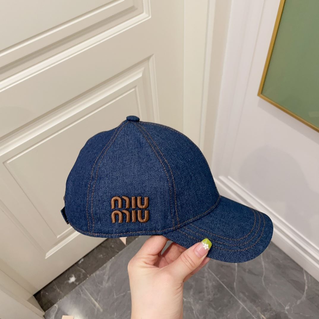 Miu Miu Caps